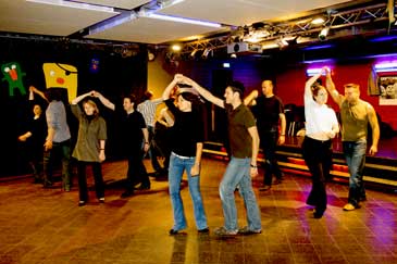 Salsa class in Erlangen: discotheque at E-Werk cultural center